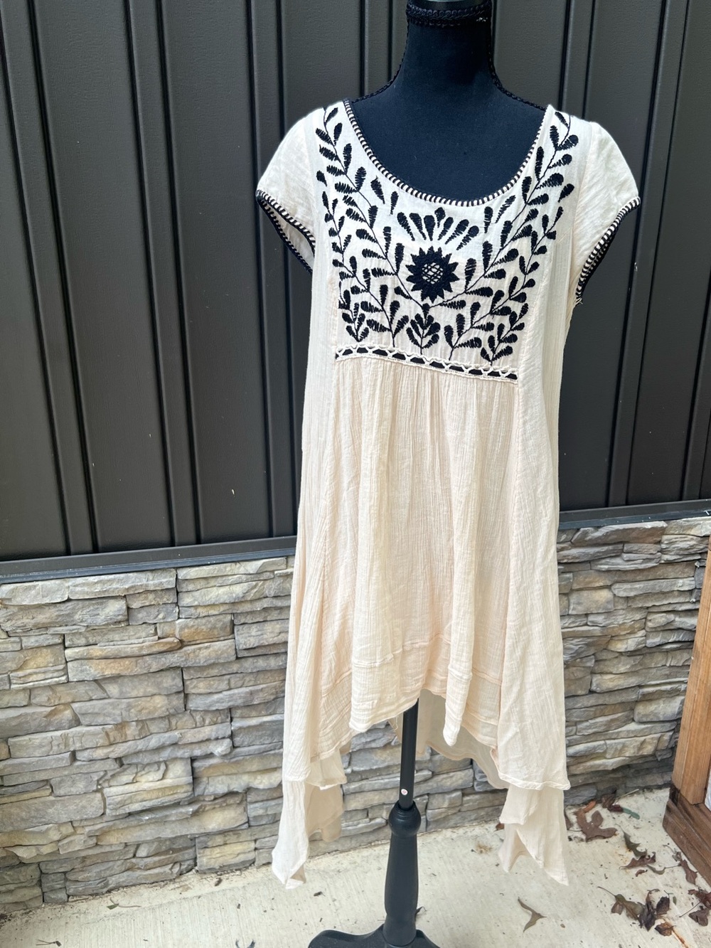 Free People Ivory Tunic with Black Embroidered Yoke hi low dress / top sz S